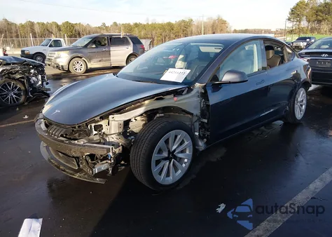 2023 Tesla Model 3 Rear-Wheel Drive z USA, uszkodzony, nr VIN 5YJ3E1EA7PF705041